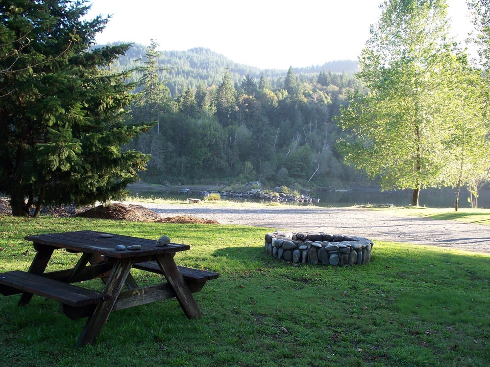 Kimball Creek Bend Rv Resort Campgrounds 97136 N Bank Rogue, Gold