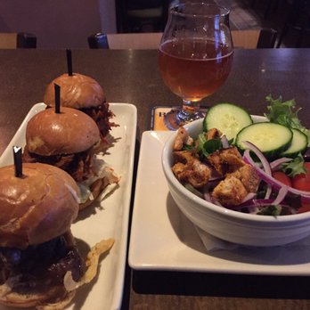 fegleys allentown brew works order food online 122 photos 232 allentown brew works parking