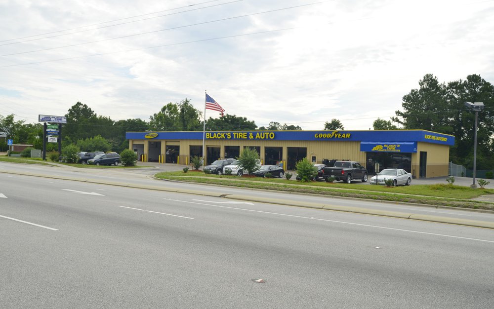 Black's Tire & Auto Service