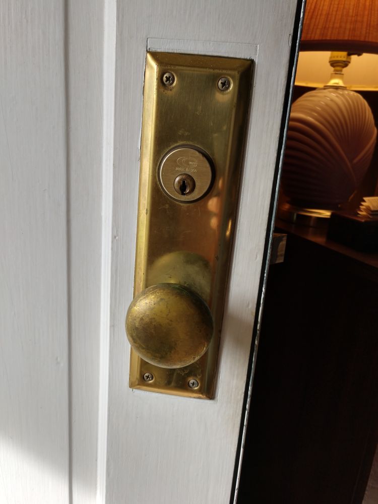 Bernie's Locks & Keys