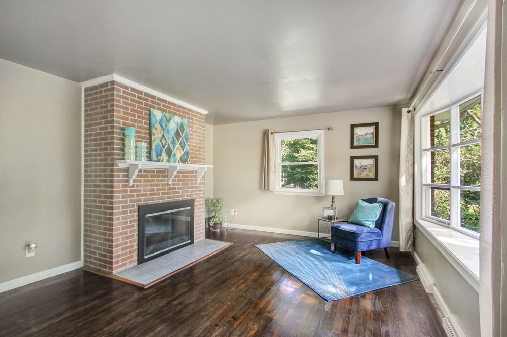 Bernice Sim - REMAX Commonwealth