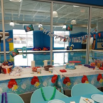Swimming Lessons In Elmhurst Goldfish Swim School