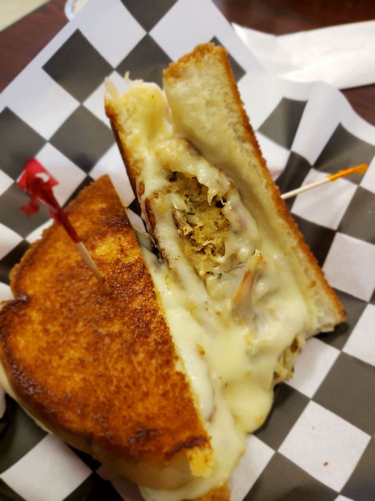 Partyinmymouth The Grilled Cheese With Crab Cake Inside Photo Of The Grilled Cheese Crab Cake Murrells Inlet Sc United States