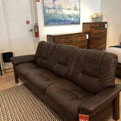 Scandinavian Designs 35 Photos 40 Reviews Furniture S Scandinavian Designs 35 Photos 40 Reviews Furniture S 266 A Bella Vista Rd Vacaville Ca Phone Number Yelp