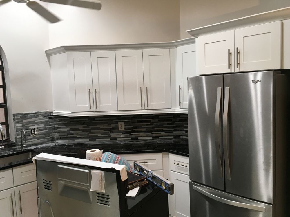 Wellington Royal Kitchens & Granite
