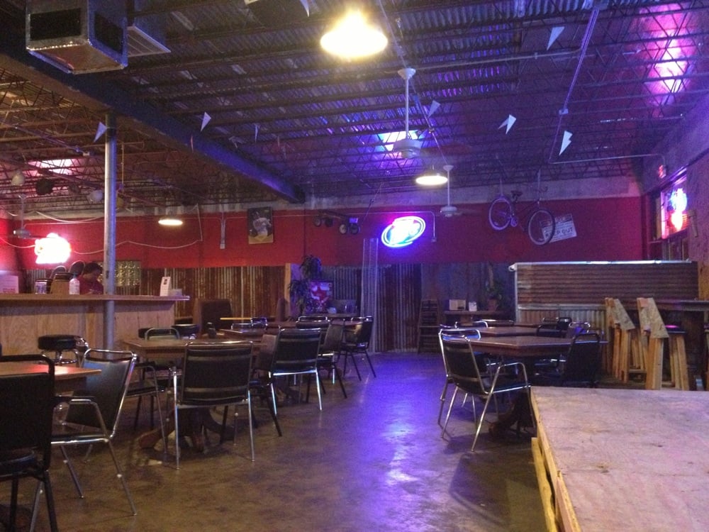 King Of Wings Chicken Wings Hwy 82, Texarkana, AR Restaurant