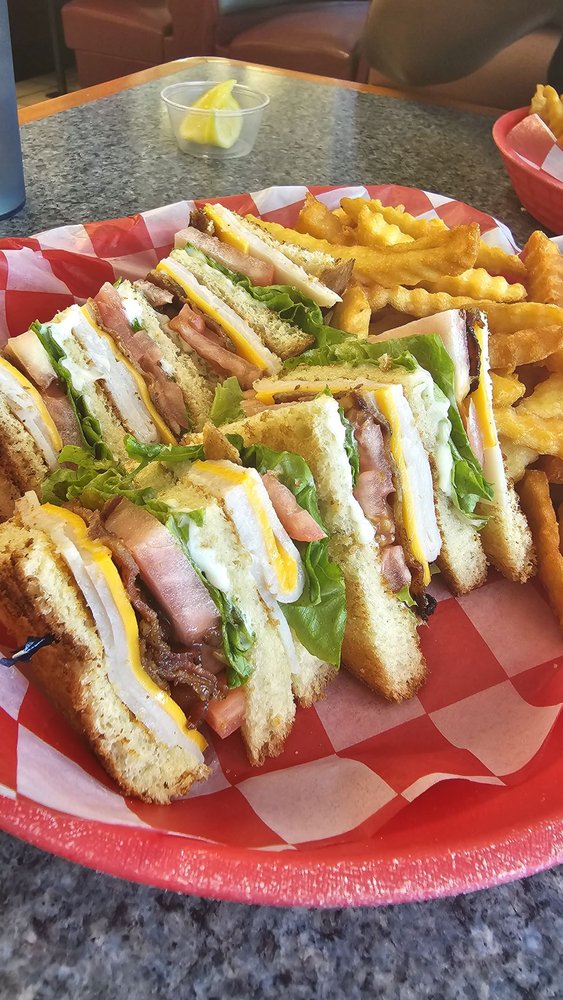 Parkway House Family Restaurant