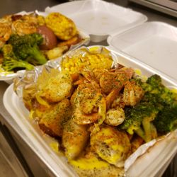 The Best 10 Seafood Restaurants Near Atlanta Ga 30310 Last Olde Savannah Seafood