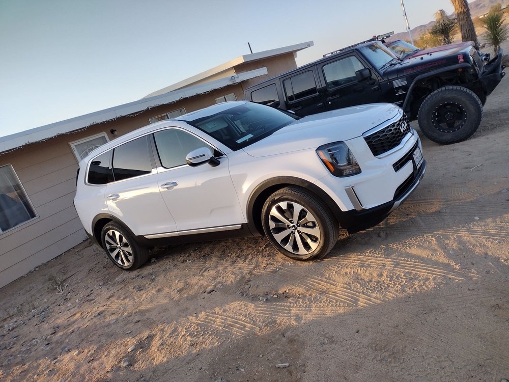 Valley Kia of Fontana