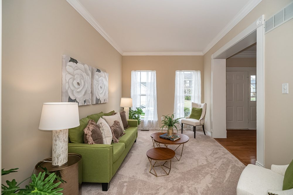 image of business Staging That Sells