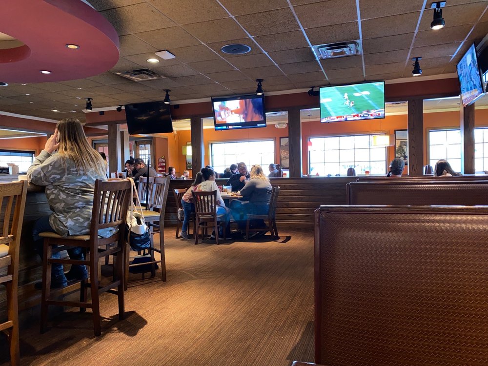 Applebee's Grill + Bar