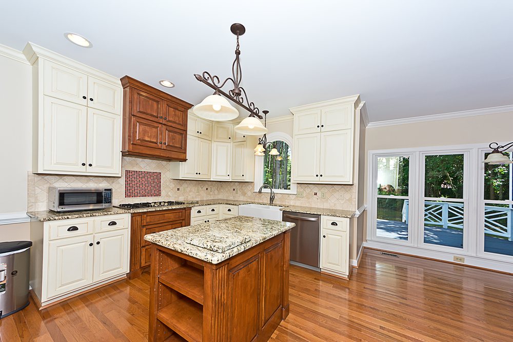 The Jumper Real Estate Team - Select Properties of Fayetteville