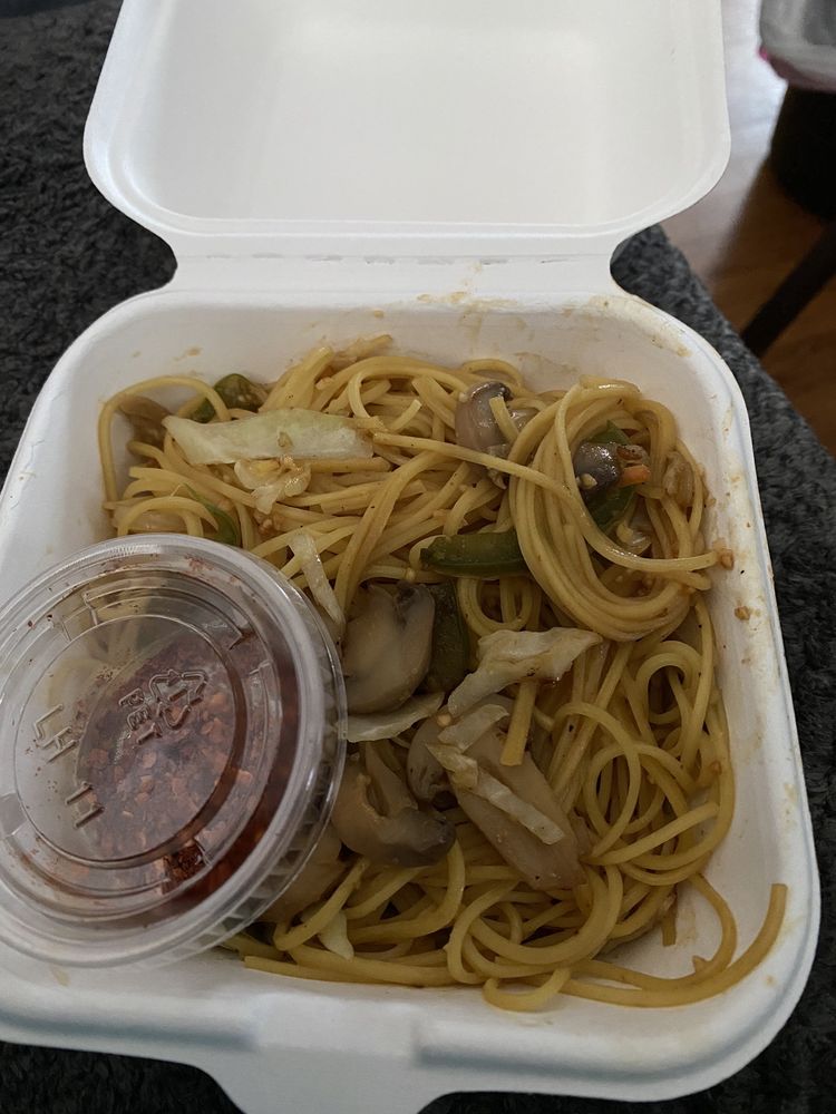 Ameri Thai Backyard Grill