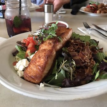 Second Story Restaurant 266 Photos 277 Reviews American New Photo Of Second Story Restaurant Manhattan Beach Ca United States Salmon Cobb