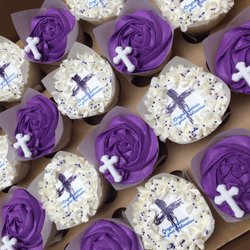 Momma CTs Cupcakes Momma CTs Cupcakes