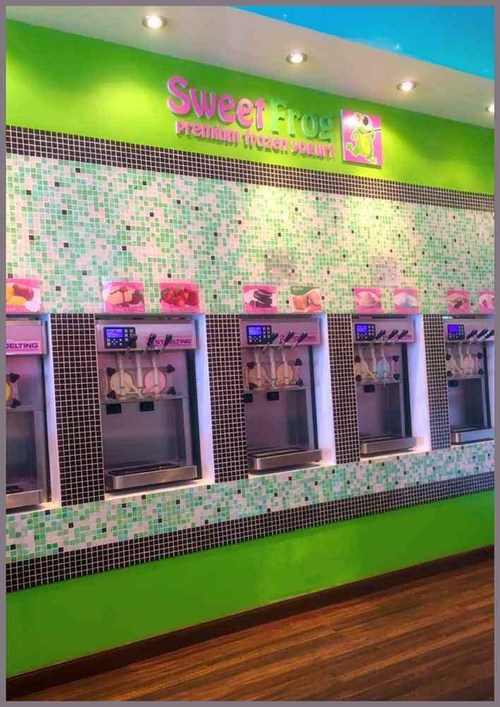 Sweet Frog Premium Frozen Yogurt 26 Reviews Ice Cream & Frozen