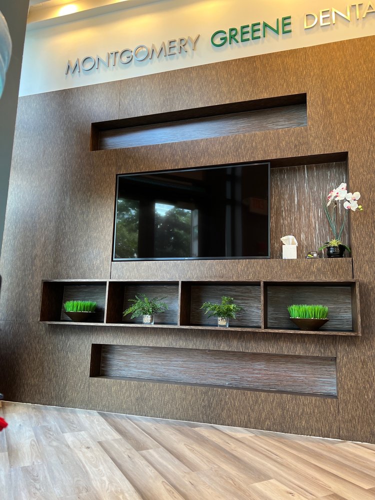 image of business Montgomery Greene Dental