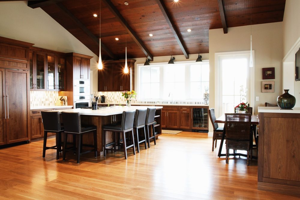 image of business Anthony Lewis