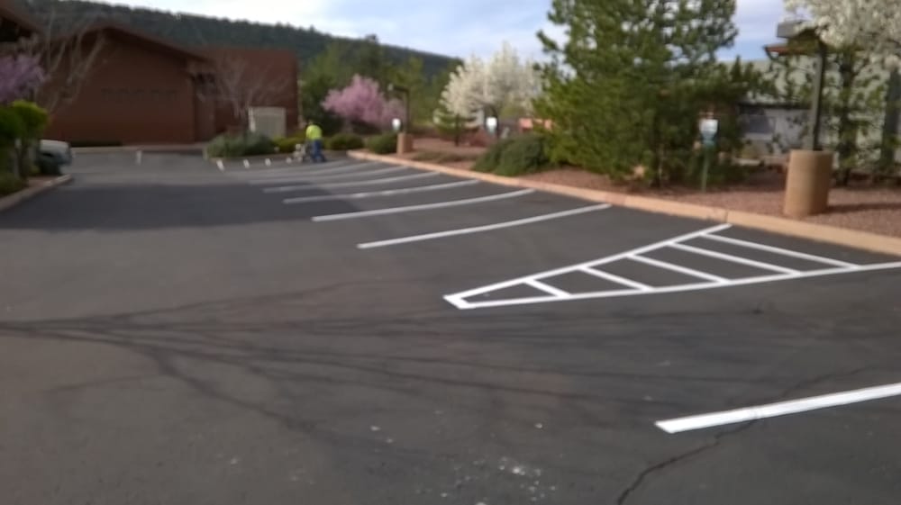 image of business J&B Striping