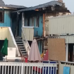 Grove Hotel Closed 13 Photos 11 Reviews Hotels 181 Bayview Photo Of Grove Hotel Cherry Ny United States Sad Mess