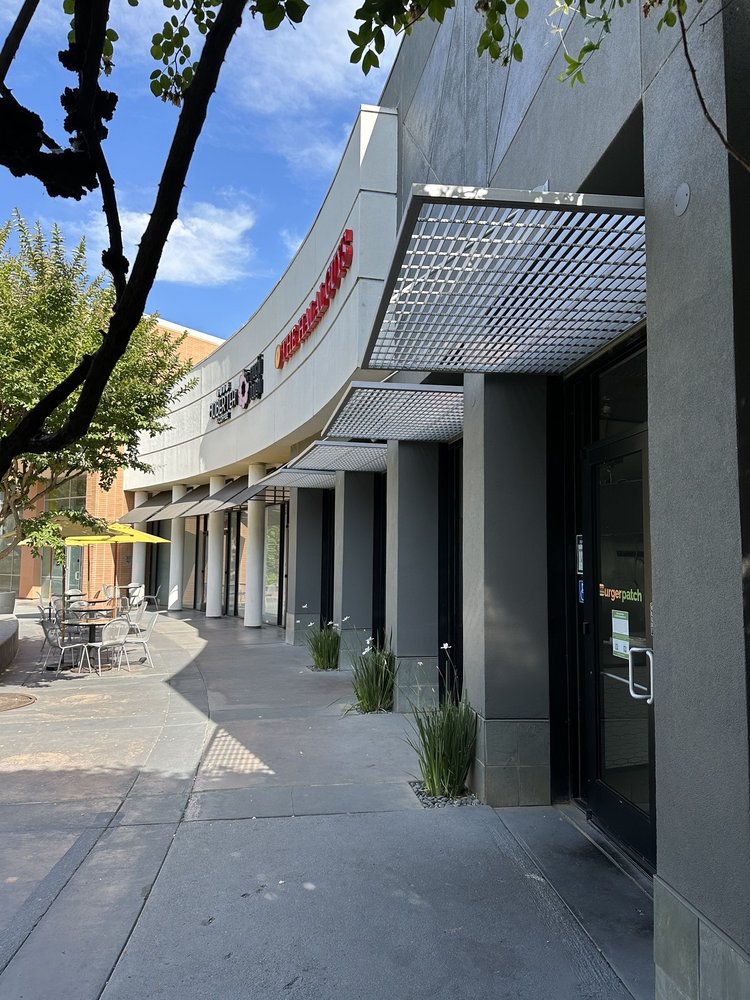 Davis Commons