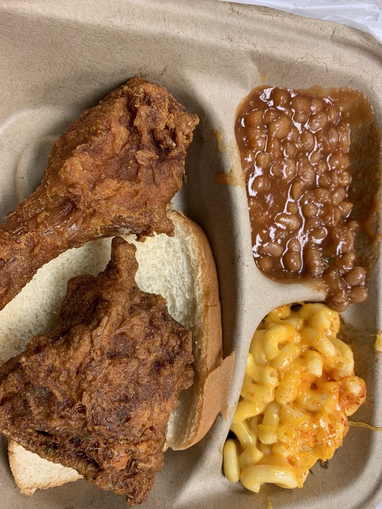 Gus's World Famous Fried Chicken