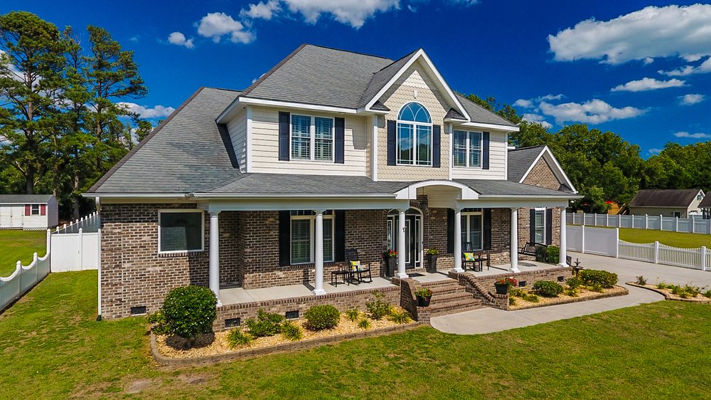 Hitchcock Realty & Associates