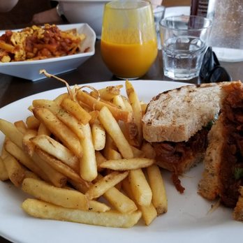 Grasshopper Restaurant Toronto Grasshopper Restaurant Toronto