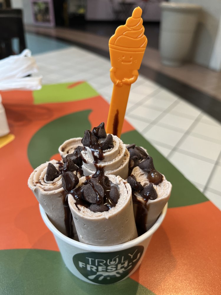 Sky Roll Ice Cream