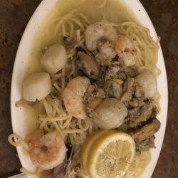 Mama S Italian Restaurant 18 Photos 72 Reviews 2091 Photo Of Mama S Italian Restaurant Englewood Fl United States