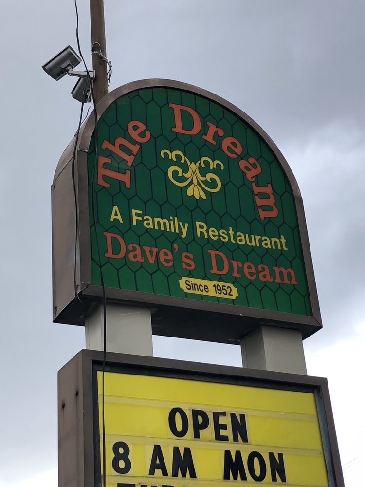 Dave's Dream Holliday Room