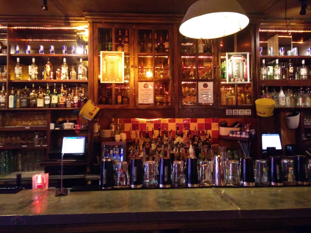 laatste drankje vrouwen weekend - yelp