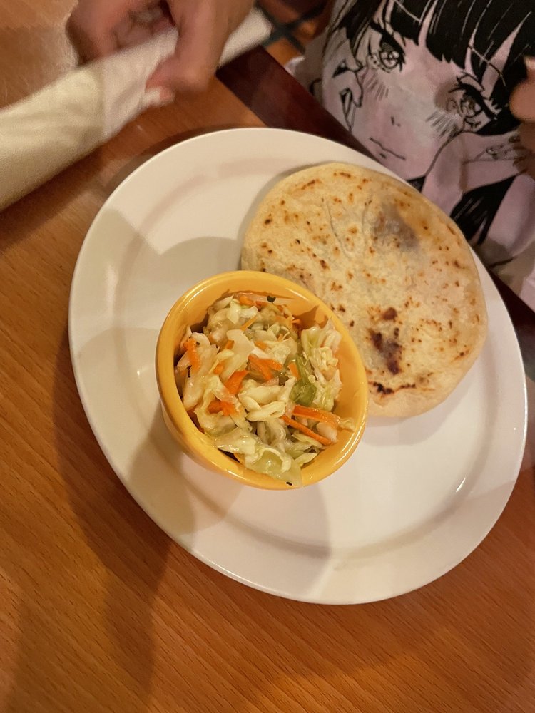 Fernanda's Salvadorian Food