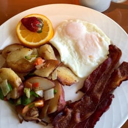 Plaza Linda 57 Photos 91 Reviews Mexican 27 E Carmel Valley Photo Of Plaza Linda Carmel Valley Ca United States Over Easy Eggs