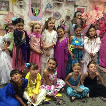 Olivia S Dollhouse Tea Room Tustin Ca Olivia S Dollhouse Tea Room Tustin Ca