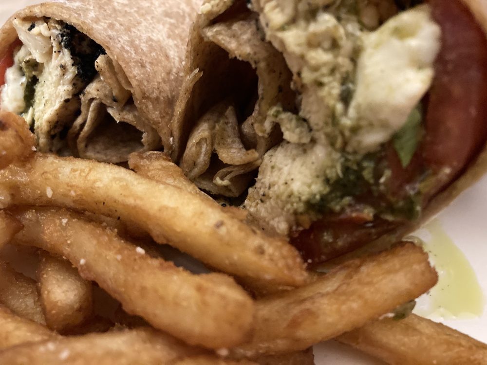 The Lodge: A Sportsman's Grill