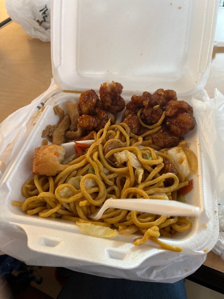 Yeung's Lotus Express