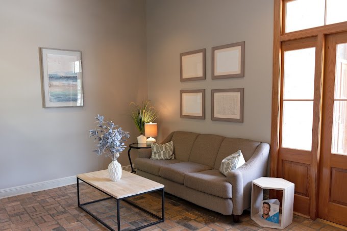 image of business Azalea Dental