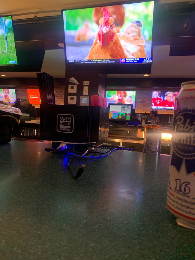 Vinnie's Tavern