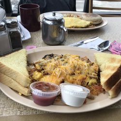 Best Breakfast Restaurants Near Burlington Wi 53105 Last Updated 1 Sheila Mae S Town Fryer