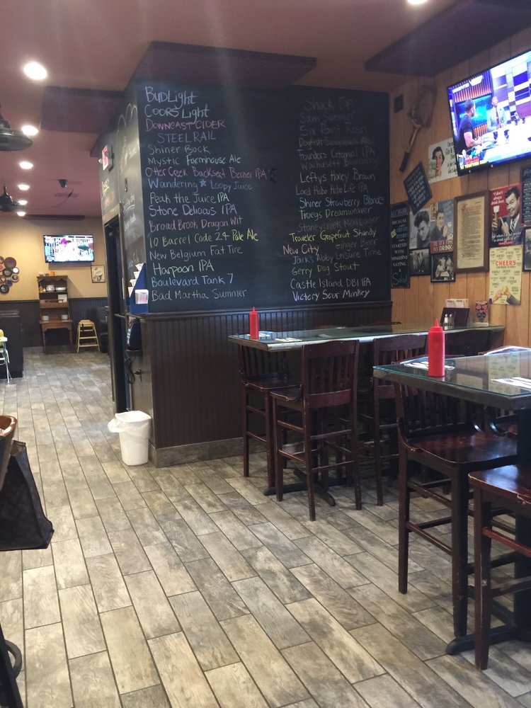 The Brookhouse Sports Pub & Restaurant 12 Reviews Sports Bars 650