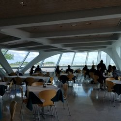 Cafe Calatrava 58 Photos 37 Reviews Cafes 700 N Art Museum Photo Of Cafe Calatrava Milwaukee Wi United States