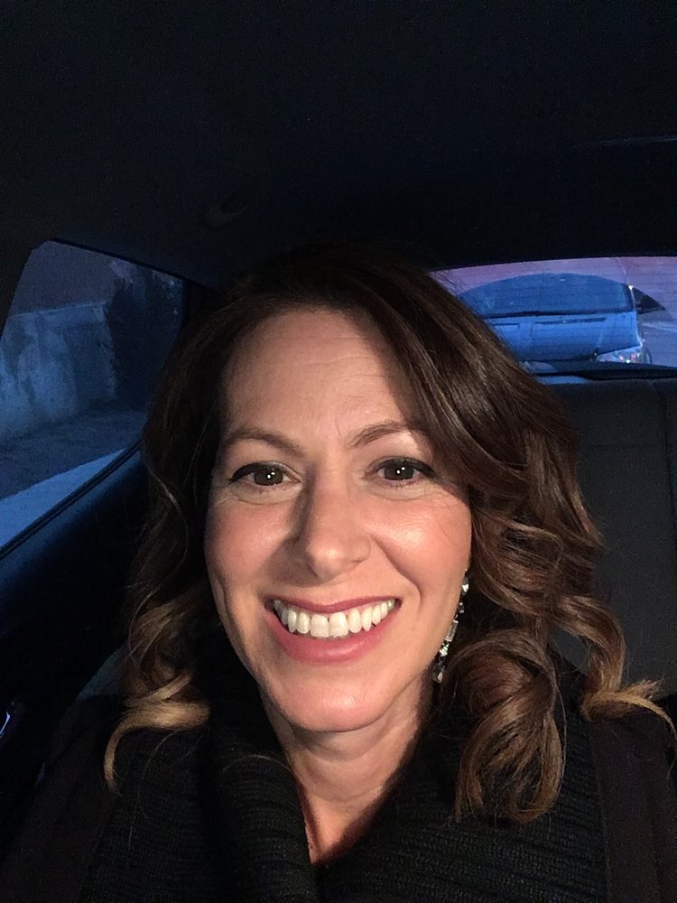 Blo Blow Dry Bar