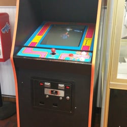 Photo of The Wash Tub of Hartford Laundromat - Hartford, CT, United States. Pac-Man machine to help pass the time