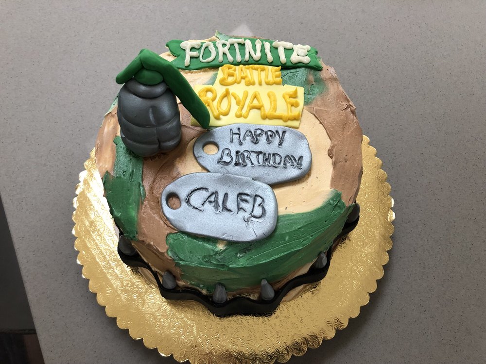 Best Fortnite cake EVER!!! Yelp
