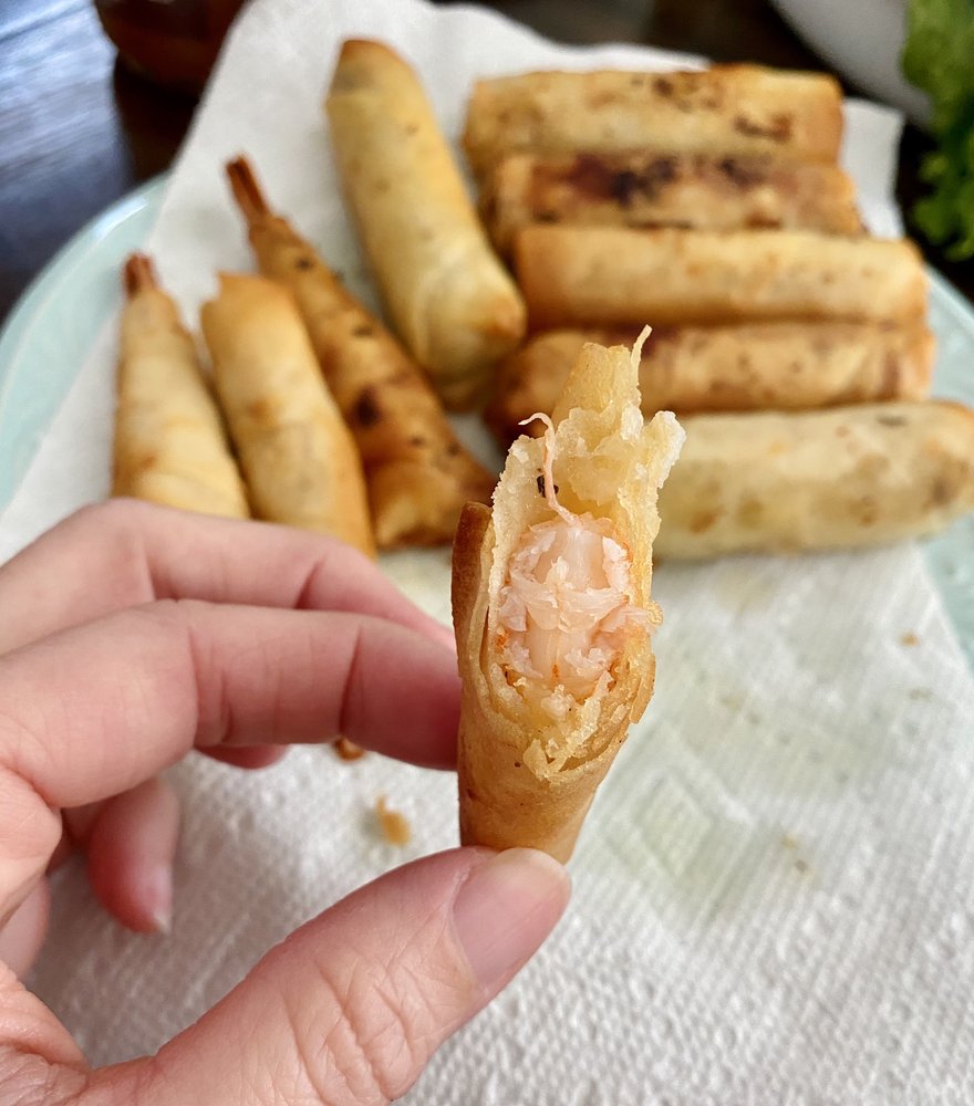 Hong Lan Food To Go Queen Eggrolls