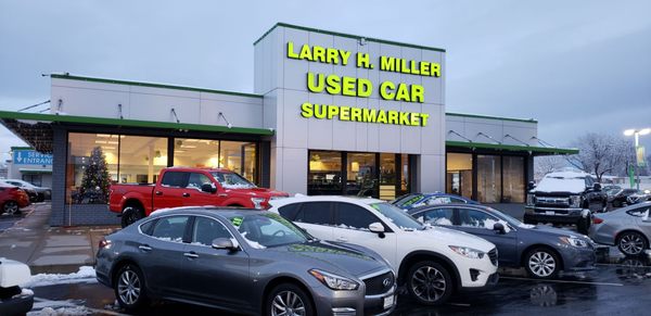 Larry H Miller Used Car Supermarket Sandy >> Larry H Miller Used Car Supermarket 90th 200 West 9000 South Sandy Larry H Miller Used Car Supermarket Sandy >> Larry H Miller Used Car Supermarket 90th 200 West 9000 South Sandy