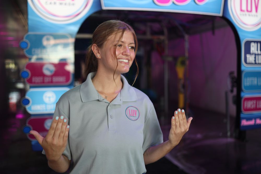 LUV Car Wash, Montgomeryville Roadtrippers