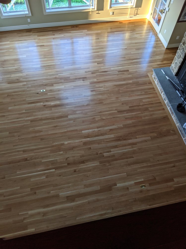 image of business Signature Hardwood Floors