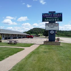 Grant Hills Motel 10 Reviews Hotels 9372 W Us Hwy 20 Galena Photo Of Grant Hills Motel Galena Il United States